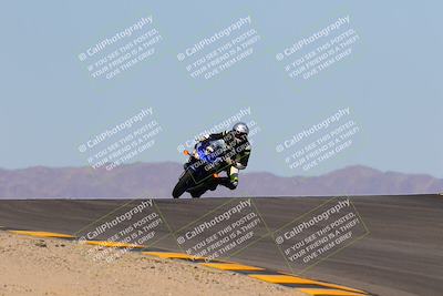 media/Oct-09-2022-SoCal Trackdays (Sun) [[95640aeeb6]]/Turns 9 and 10 (1050am)/